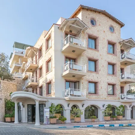Oasis Hotel (Adults Only)